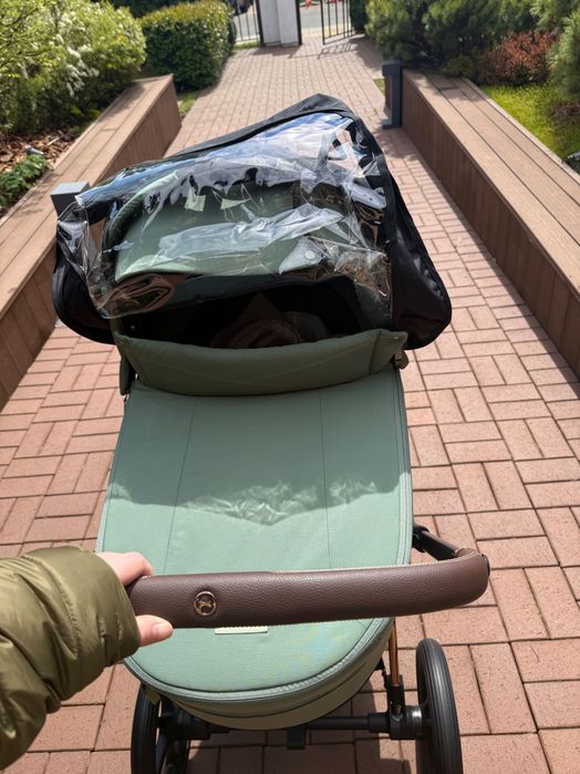 Коляска Cybex 2 в 1.