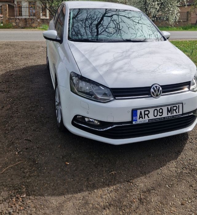 Vând Wolkswagen polo