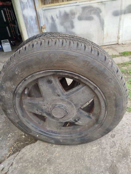 Летни гуми Барум 185/60/15