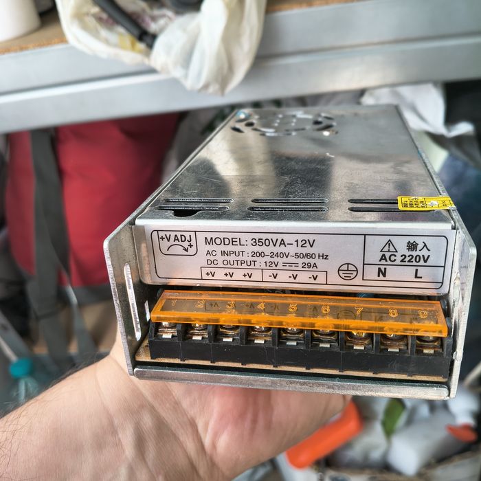 transformatoareÎncărcătoare electronice