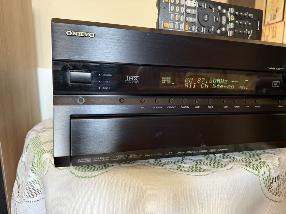 Onkyo TX-SR876 25 кг Мощен ресивър