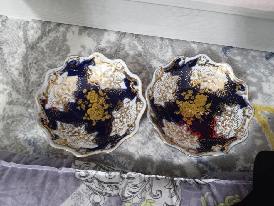 Chinni idishlar sotiladi 100000