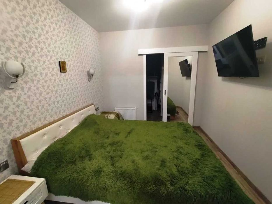 Тристаен имот в кв.Овча купел