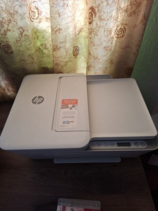 Цветен мастиленоструен принтер HP Desk Jet 4120