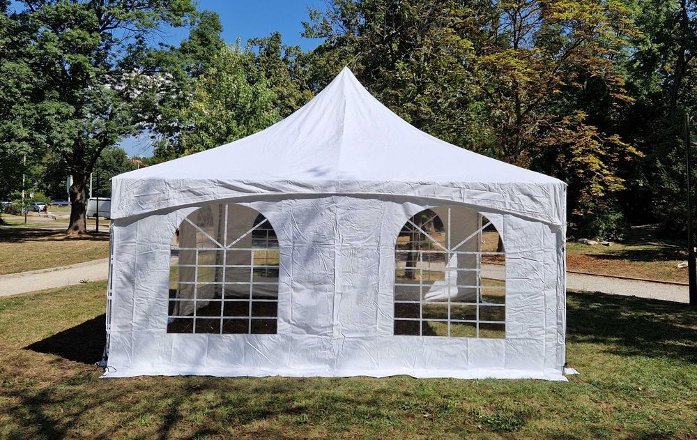 Шатра 6х6м островърха за кетъринг сватби 36 кв
