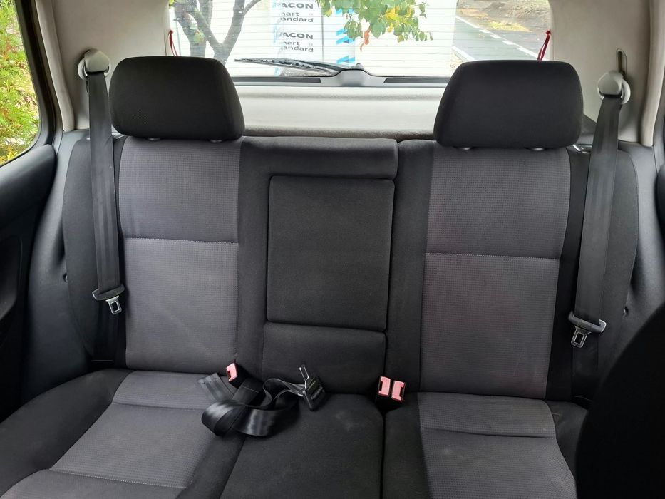 VOLKSWAGEN Golf 2002 — imagine 5
