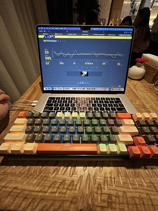 Macbook air m2 8/256 95% full box