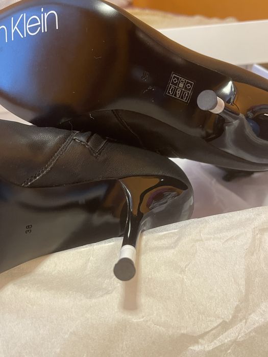 Calvin Klein Черни Боти н.38