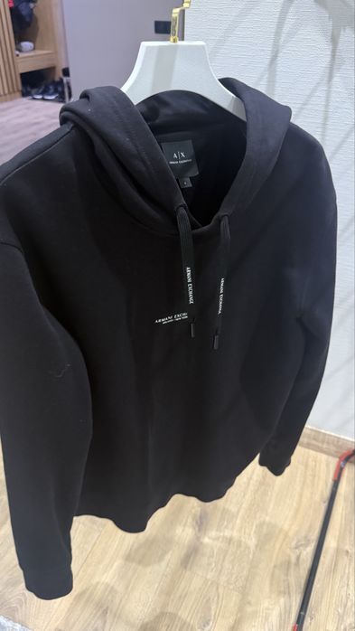 Продам худи armani exchange