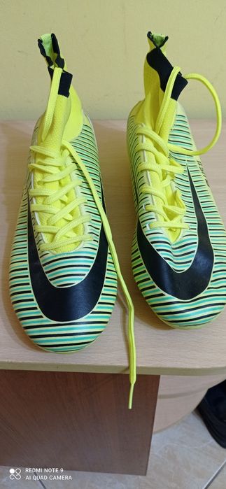 Бутонки Nike - чисто нови, необути!!!