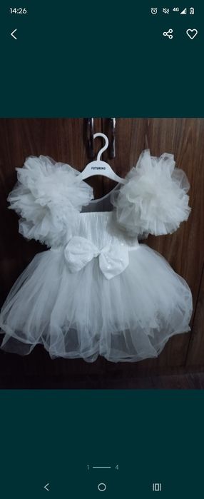 Белое платье рост 100 продам