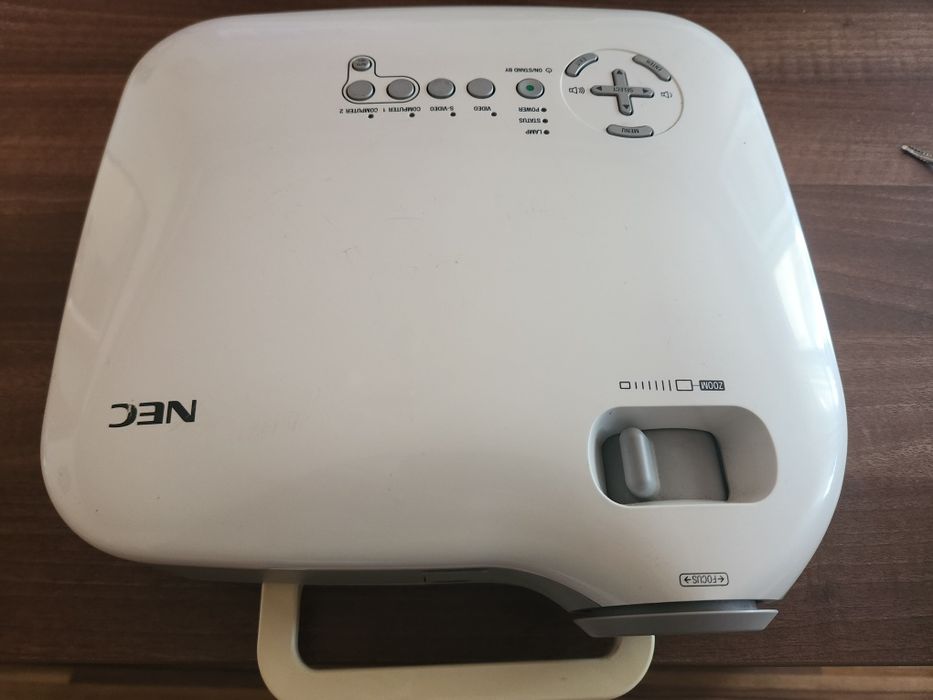 Videoproiector Nec