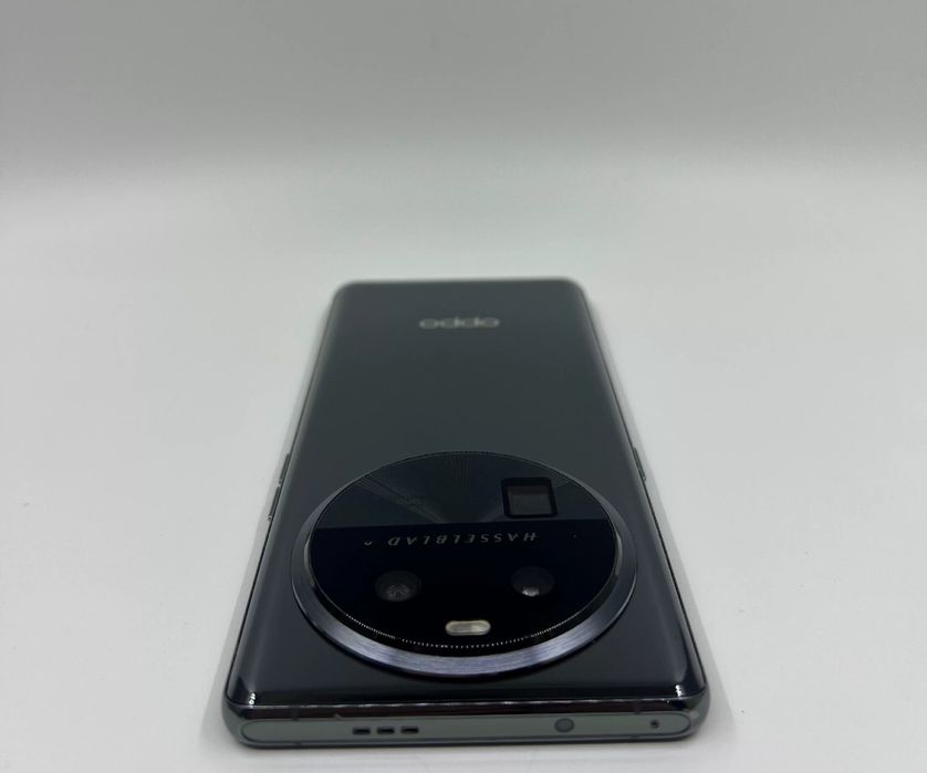 Oppo find x6, продам или обмен