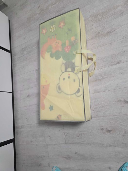 Двустранно килимче за игра Sonne - Жирафчо/Мечо, 180 х 200 cm