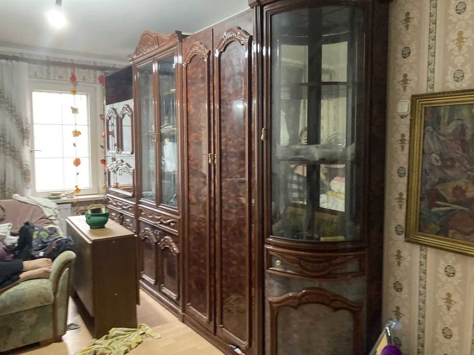 Продаю Итальянскую стенку