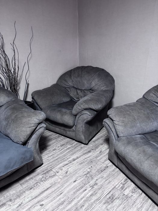 Диван и 2 кресла