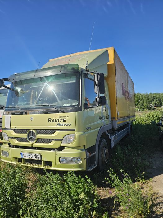 Vând Mercedes atego 1222