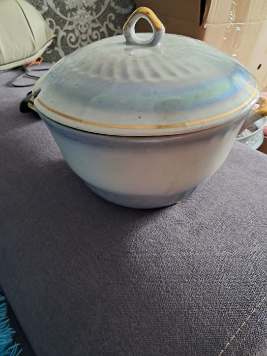 Продам хрустальные вазы и супницу сссср