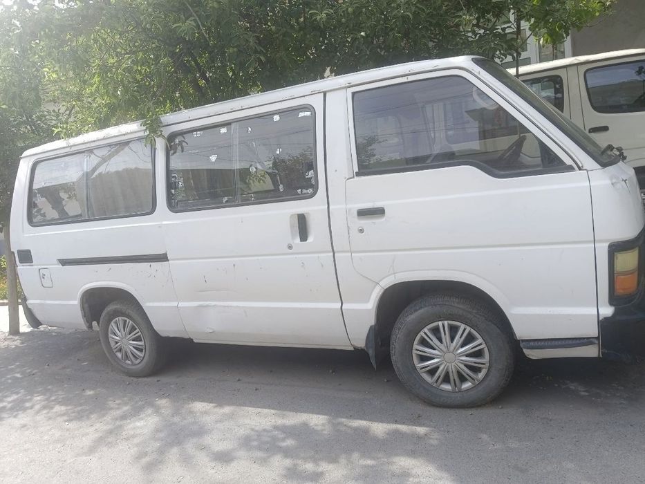 Tayotala sotiladi Holati yaxshi 3000