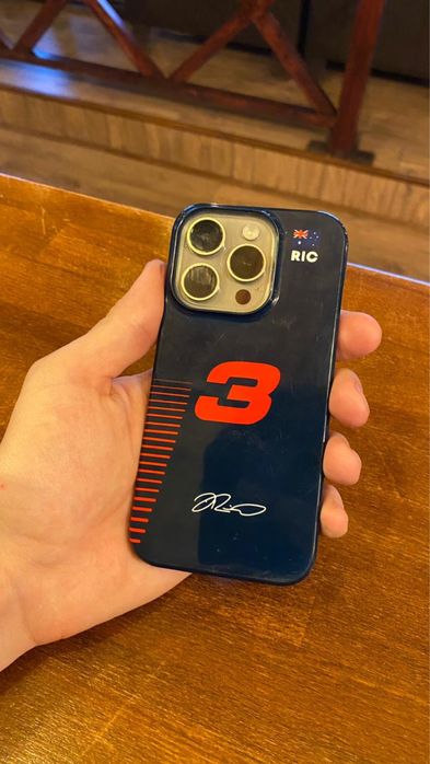 IPhone 15 pro 256 gb 86