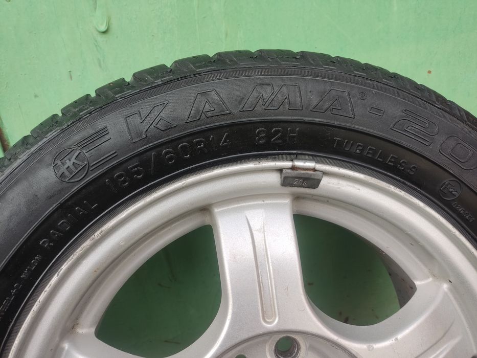 Продам диски с резиной статусы r14