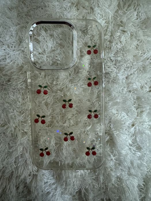 Чехлый на 15 про б/у