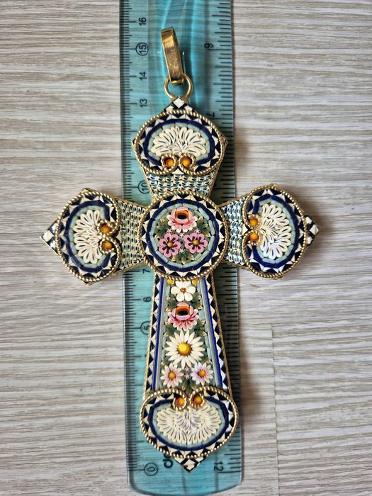 Италиански кръст от микромозайка – ръчна изработка, 15 см