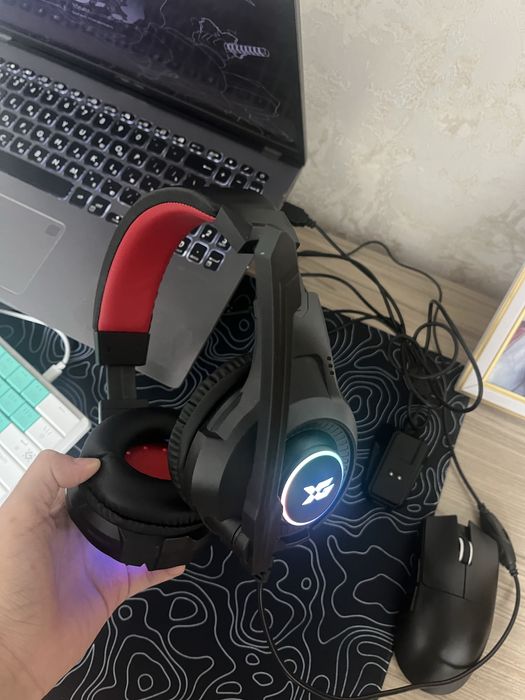 Игровые наушники