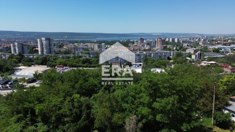 Двустаен югоизточен апартамент за продажба, в новострояща се сграда Гл
