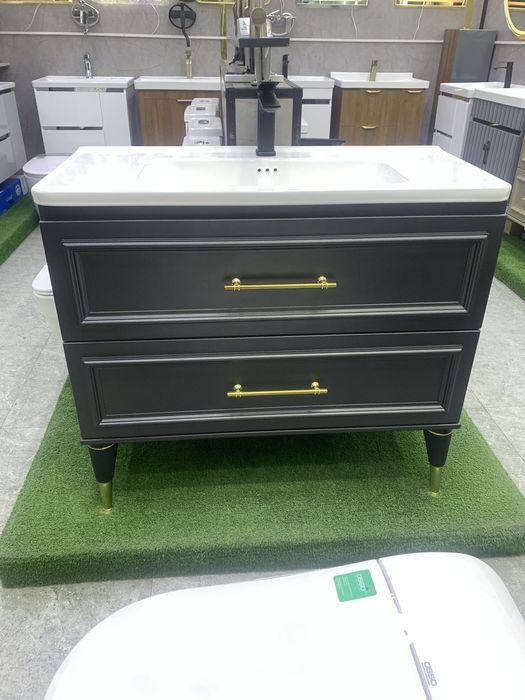 Качественные тумбы из ПВХ и самые качественные керамические раковины