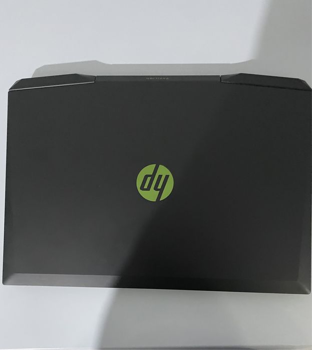 Продам ноутбук HP Pavilion Gaming 15(intel core i5/8gb/256gb SSD)