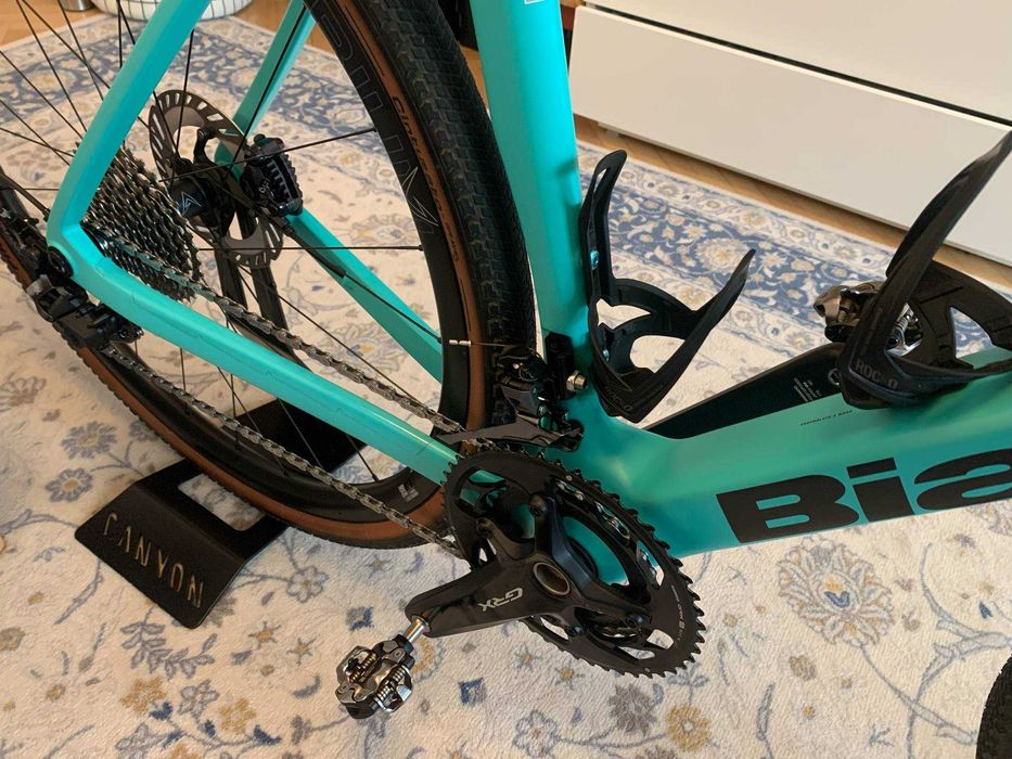 Vând bicicletă Bianchi Impulso Pro Gravel GRX 820 Disc 2x12 sp