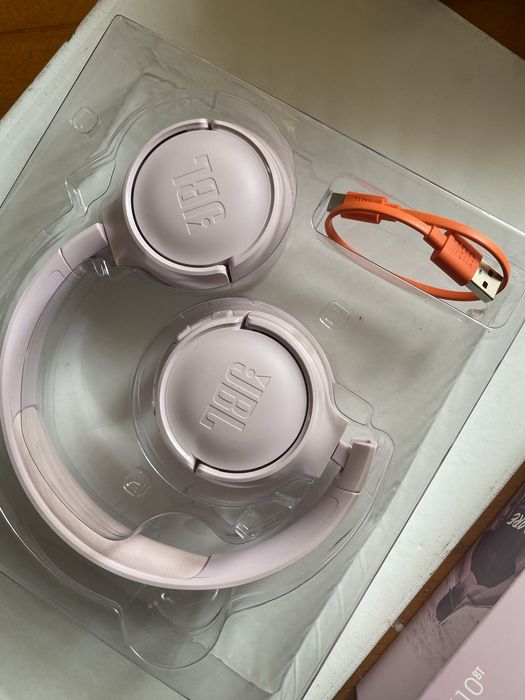 Casti jbl tune 510bt roz noi