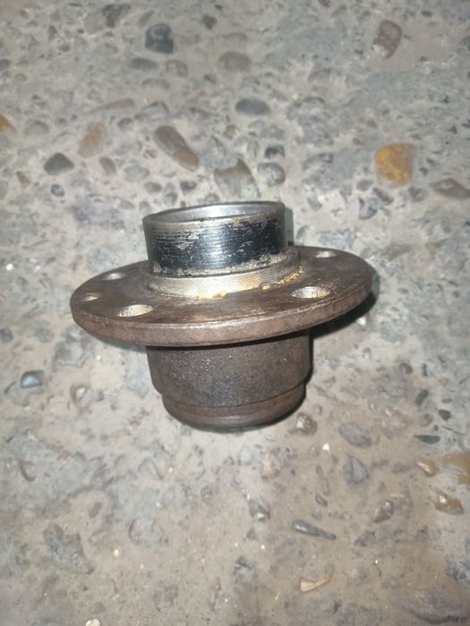 Ступица передняя Москвич