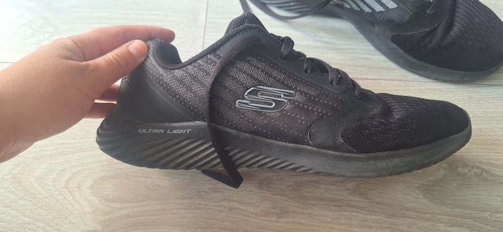 Sketchers marime 43 pt barbati
