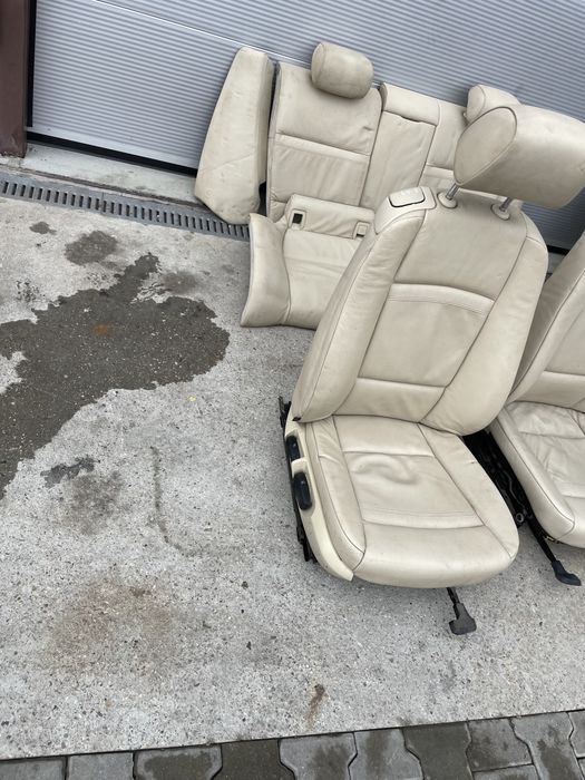 Кожен салон комплект за BMW E92 естествена кожа кремаво бежав перфектн