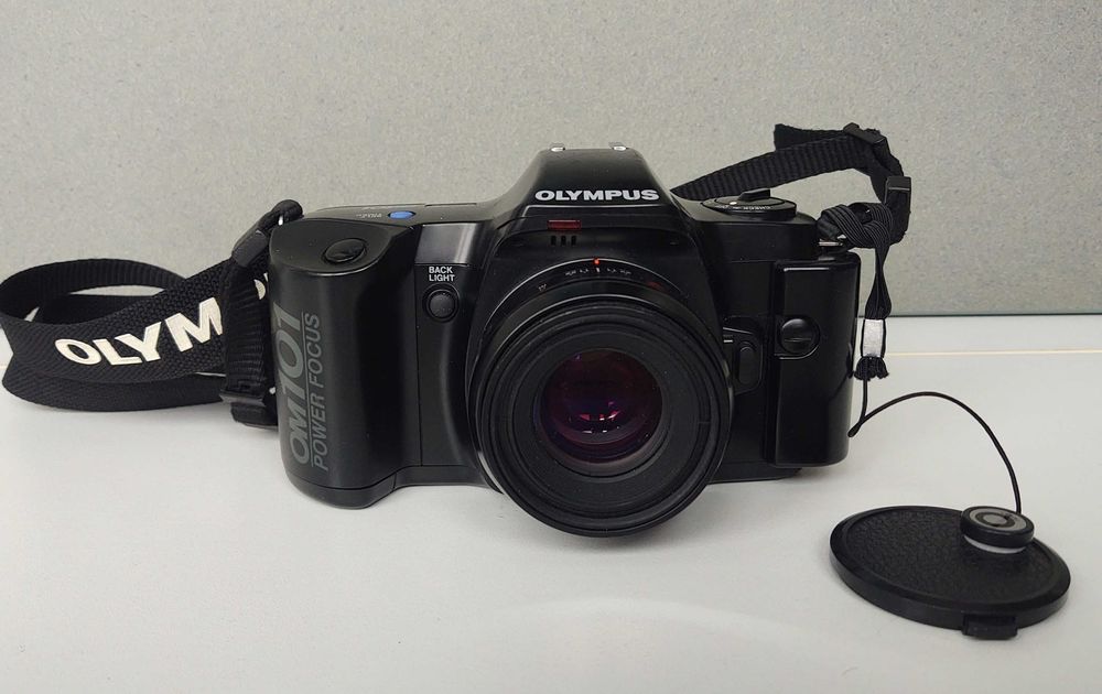 Aparat foto vechi, pe film, Olympus