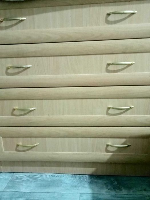 Продам комод б/у