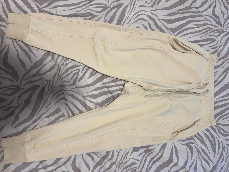Pantaloni de trening ARCALEI