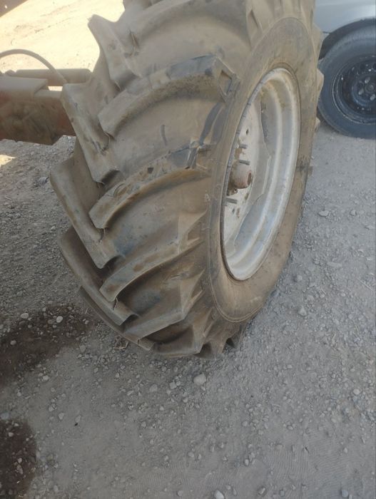 Case 2366 sotiladi matori yangi qilingan noldan