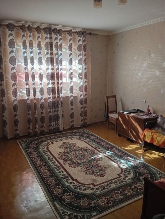 Продаётся 4/5 комн банковская квартира 5/2/5  Чиланзар Ц