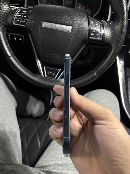 IPHONE 13 128г акб 85%