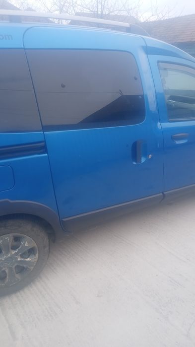 Vând Dacia Dokker Stepway