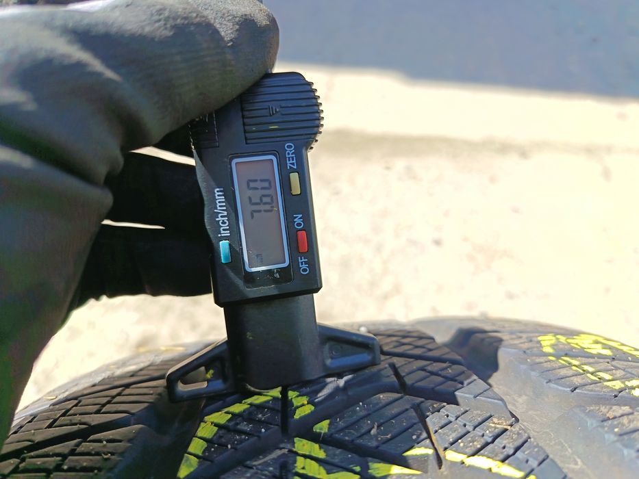 Anvelope MS 255 60 18 pirelli 2023 și 2024 6-7.5mm