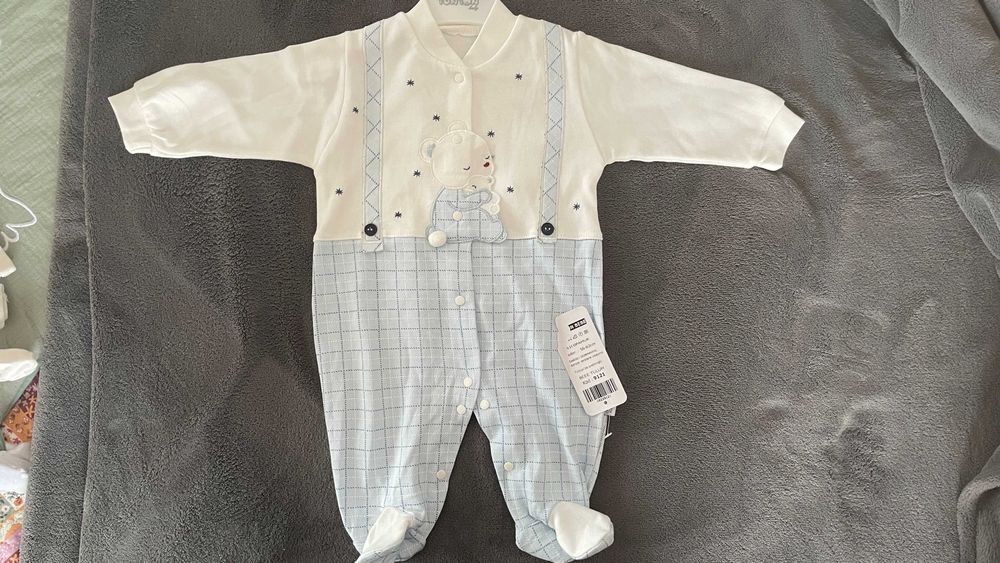Бебешки дрехи - Бодита, пижами и гащеризони от 3-6 месеца