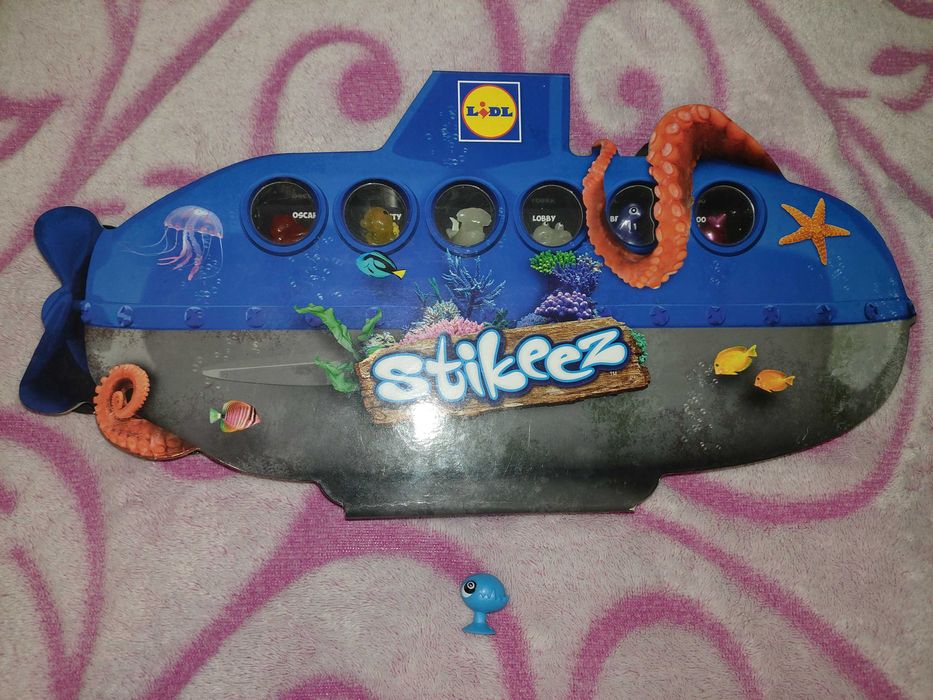 продавам колекции стикита от 2014,2015,2016 и 2017г. ...