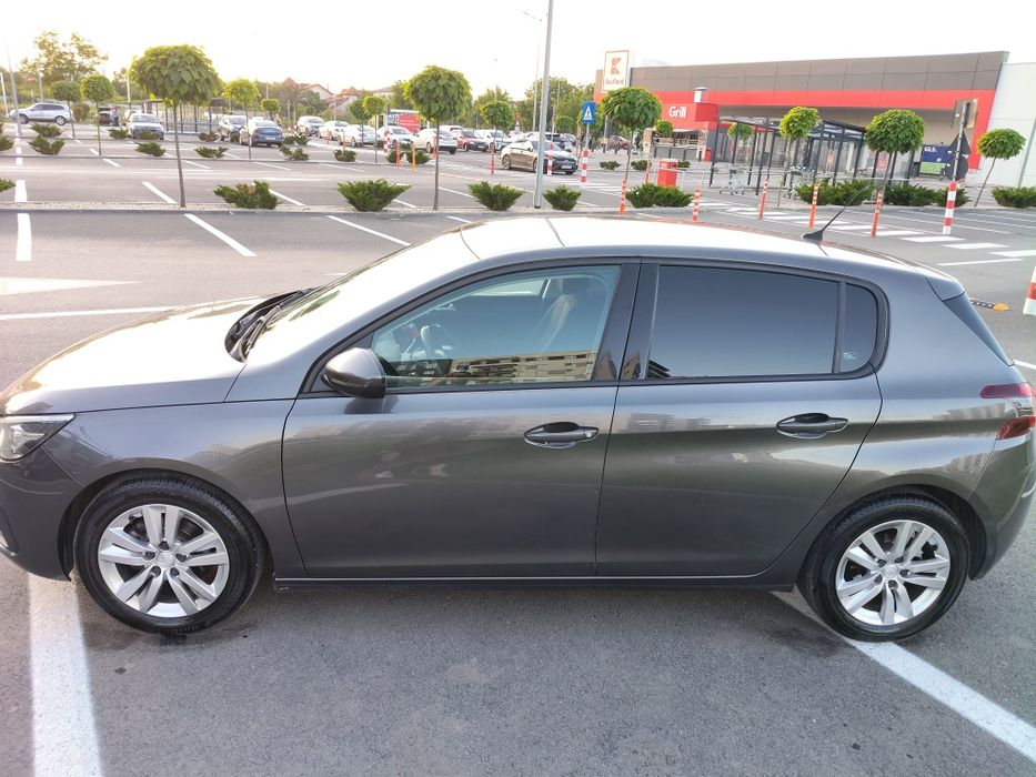 Peugeot 308 1.5 diesel 2021