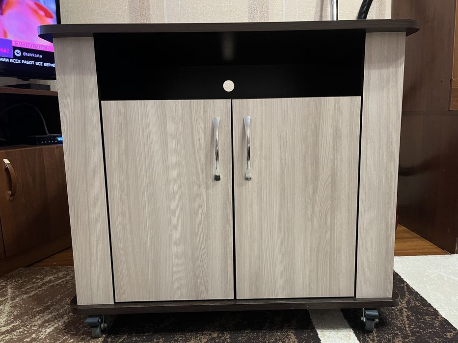 Продам тумбу в хорошем состоянии