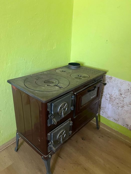 Se vinde soba in stare foarte buna