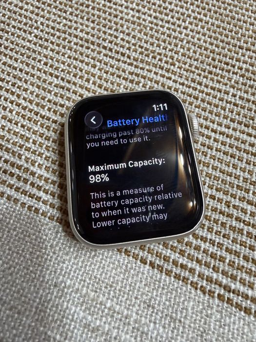 Apple watch SE 2 40 mm + GPS !